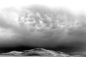 Attēlu rezultāti vaicājumam “Mammatus”