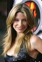 Her birth name was Sarah Christine Roemer. Her height is 171cm. - sarah-roemer-35588