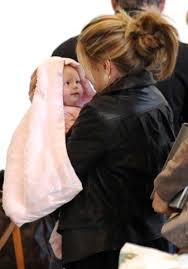 Image result for Orbit Stroller Rebecca Gayheart and Billie Beatrice