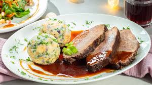 Image result for sauerbraten semmelknödel