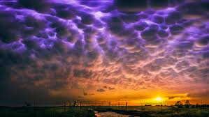 Attēlu rezultāti vaicājumam “Mammatus”