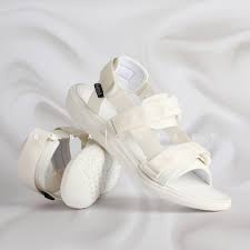 Image result for sendal unik di bandung