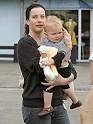 Liv Tyler Image Star Tracks   Tuesday, April 18,  06   MAMA BEAR   Star Tracks ... Picture 1