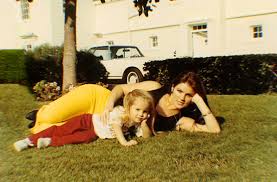 Attēlu rezultāti vaicājumam “Licea pusilla young”