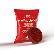Attēlu rezultāti vaicājumam “Cannabis sativa fruit”