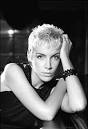 Annie Lennox pictures – Free listening, videos, concerts, stats ...