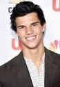 http://blogs.bet.com/entertainment/whattheflick/wp-content/uploads/2010/03/taylor-lautner-b.jpg
