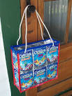 http://www.geekmom.com/wp-content/uploads/2011/02/Tote-bag-Door.jpg