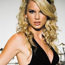 Sexy Hairstyle Taylor Swift