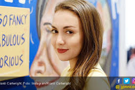 Image result for Rianti Cartwright