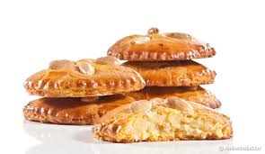 Image result for gevulde koek