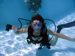 picture of SCUBA diver