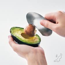 「アボカド大臣」の画像検索結果