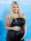 jessica simpson pregnant