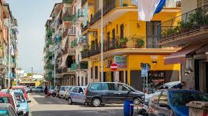 Image result for neapel abfallberge