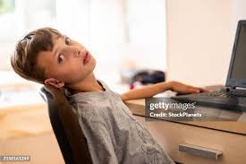 Risultati immagini per bored teen