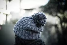 Картинки по запросу Молодой человек в шапке