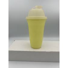 Kuvahaun tulos haulle Tupperware quick shake