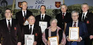 ... Christian Faißt und Franz Schmid (hintere Reihe, von links), Fridolin Lehmann, Johanna Kollmer und Manfred Meier (vordere Reihe). Foto: Dieter Fleig