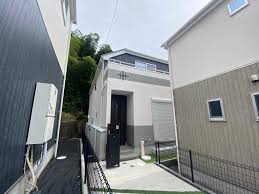 Image result for 東大和市芋窪4丁目〈新築〉多摩モノレール「上北台」駅徒歩14分　ZEH水準省エネ住宅　太陽光発電採用住宅　長期優良住宅　敷地面積広々42坪以上　18.5帖のLDK　浄水器　浴室乾燥機　全3棟A号棟