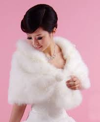 What to wear over cocktail dress? :  wedding vintage cocktail non white dress Images?q=tbn:ANd9GcSt2GSJNLLuKfMJdvzrrOnuCGVZk7 YpUIiZHHgtIarQ1qyV2I4