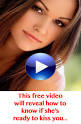 How A Guy Should Flirt With Girls - Colombian Dating News