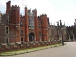 HAMPTON COURT PALACE - Simple English Wikipedia, the free encyclopedia
