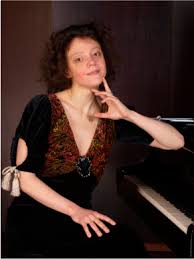 Marina Savova - Konzertpianistin