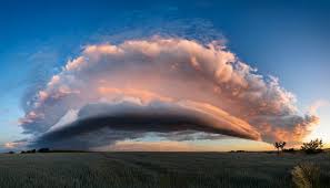 Attēlu rezultāti vaicājumam “Mammatus”