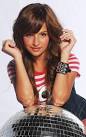 http://userserve-ak.last.fm/serve/_/2611840/Brenda%2BAsnicar%2B3009200737089.jpg