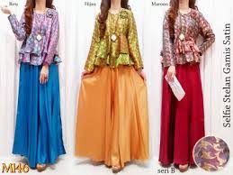 Baju trend model gamis terbaru dari berbagai koleksi | baju muslim ...
