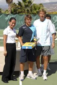 Hoy, Sergio Casal (en la foto, a la derecha). ¿Quién era?: Un tenista español de los 80 y los 90. - abamajuniorcup2007c