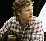 http://userserve-ak.last.fm/serve/_/45001107/Dierks%2BBentley%2B2a.jpg