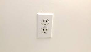 Image result for コンセント　穴 %