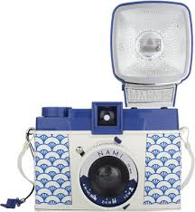Attēlu rezultāti vaicājumam “Diana camera”