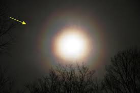 Attēlu rezultāti vaicājumam “Lunar corona”