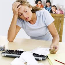 Single moms, what it's really like to be a single mom, struggles of the single mother, single mothers are not freeloaders, single moms, working single moms, single mothers often poor, the cost of motherhood, raising children as a single mother, one in five mothers have children with multiple dads, welfare moms, child support, poverty
