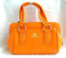 http://www.wholesalesarong.com/06may2/large-wholesale-gift/bagroom815.jpg