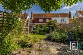 Image result for Kirby Le Soken Bowls Club