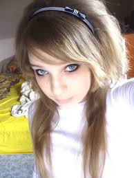 EMO HAIR FOR GIRLS WITH SHORT HAIR