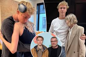 Image result for Maclaren Techno XT Naomi Watts and Liev Schreiber taking a stroll with son, Sasha