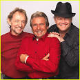 http://2.bp.blogspot.com/-TJnJDolHVD8/T0-0AMo_5RI/AAAAAAAACbw/oxCqqUKVAUs/s1600/peter%2Bdavy%2Bmikey%2Brecent%2Bpic.jpg
