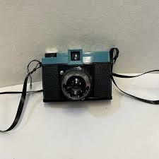 Attēlu rezultāti vaicājumam “Diana camera”