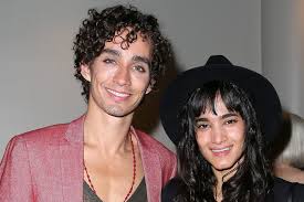 Image result for Robbie Sheehan