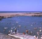 swimming pool and beach - via Daymix