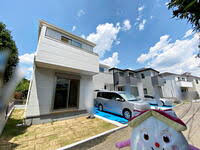 Image result for 武蔵村山市岸2丁目〈中古〉JR八高線「箱根ヶ崎」駅バス６分停歩４分　閑静な住宅地　前面道路が広いのでクルマの運転が苦手な方も車庫入れ楽々！　全居室収納充実！