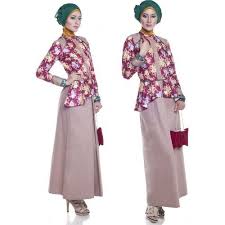 Model Baju Batik Kantor Wanita Terbaru dan Modern