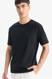 Image result for Мужская футболка Прямые линии