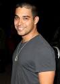 Wilmer Valderrama. Latest News; Bio - 1251394418_wilmer_valderrama_290x402