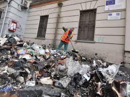 Image result for neapel abfallberge